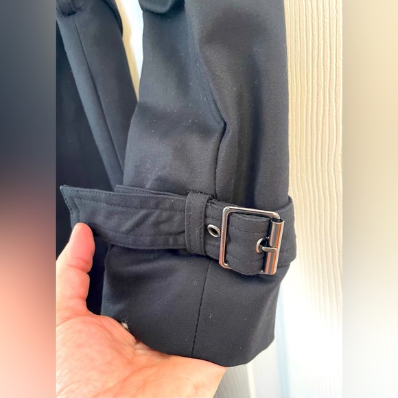 Lord and Taylor Double-breasted trench coat - Picture 4 of 7